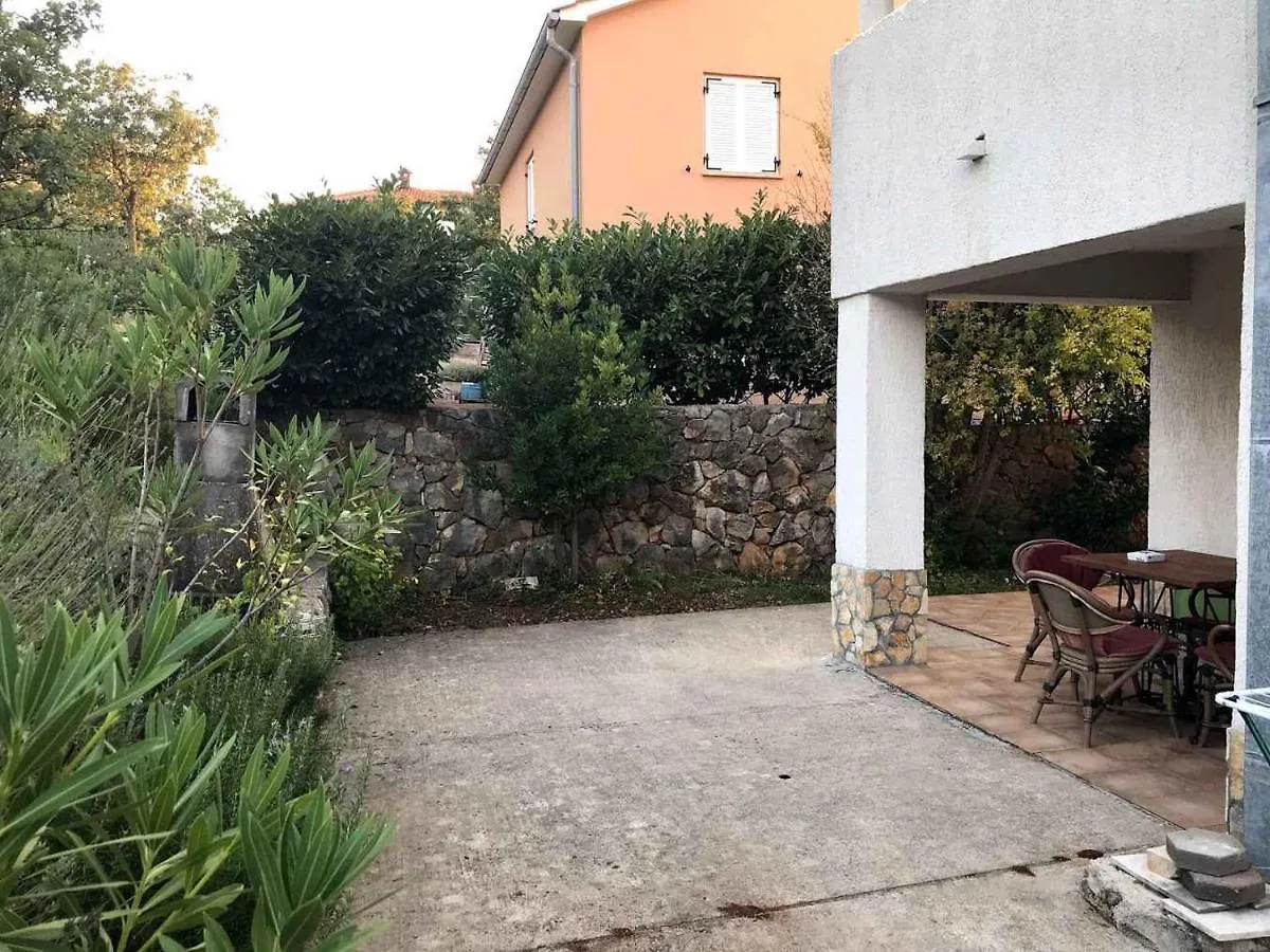 Apartments In Klimno, Dobrinj - Insel Krk 41813 Croatia
