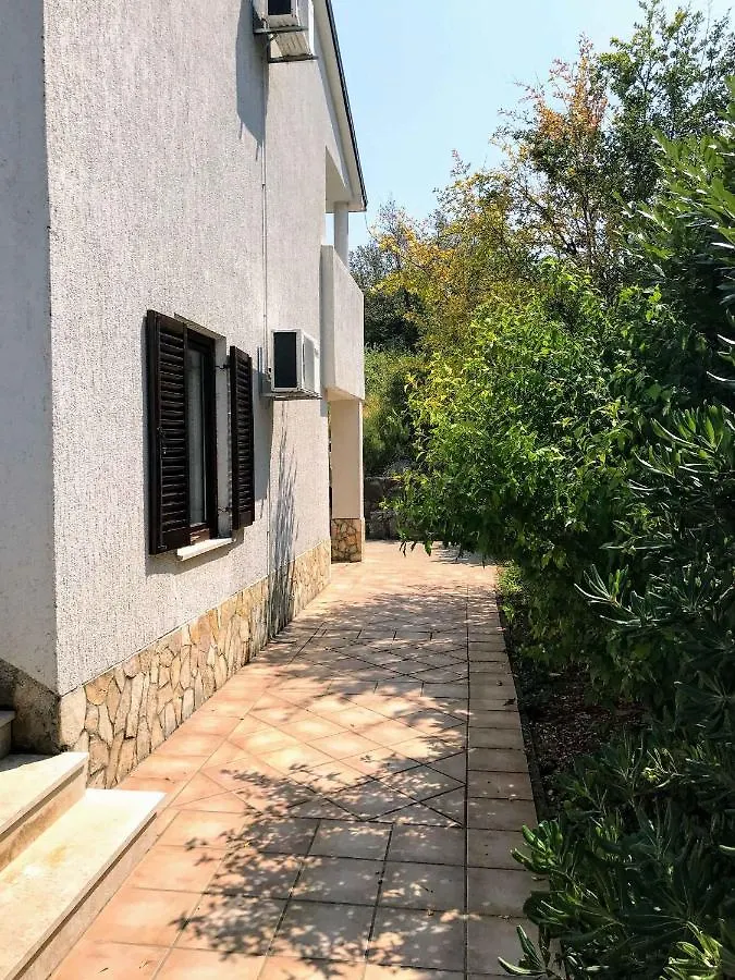 Apartments In Klimno, Dobrinj - Insel Krk 41813  Klimno