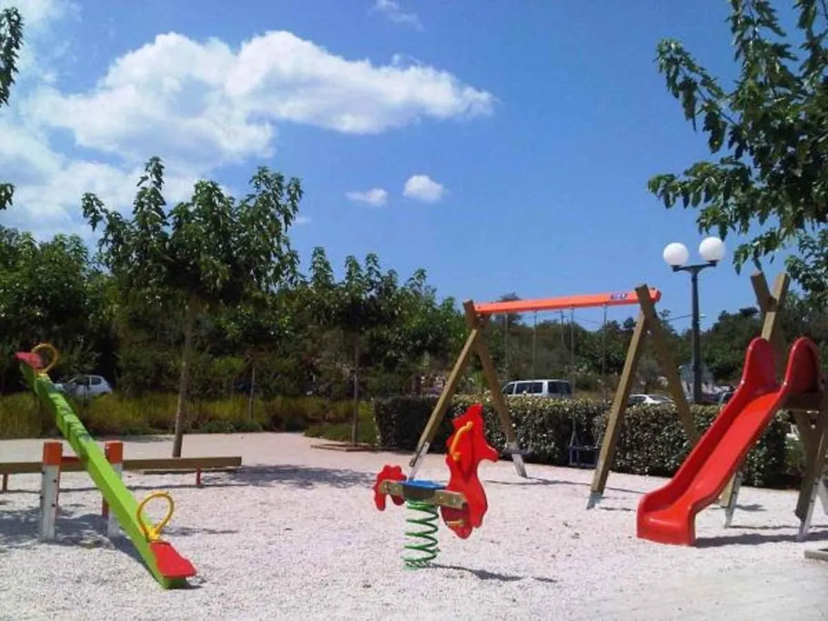 Apartments In Klimno, Dobrinj - Insel Krk 41813 Croatia