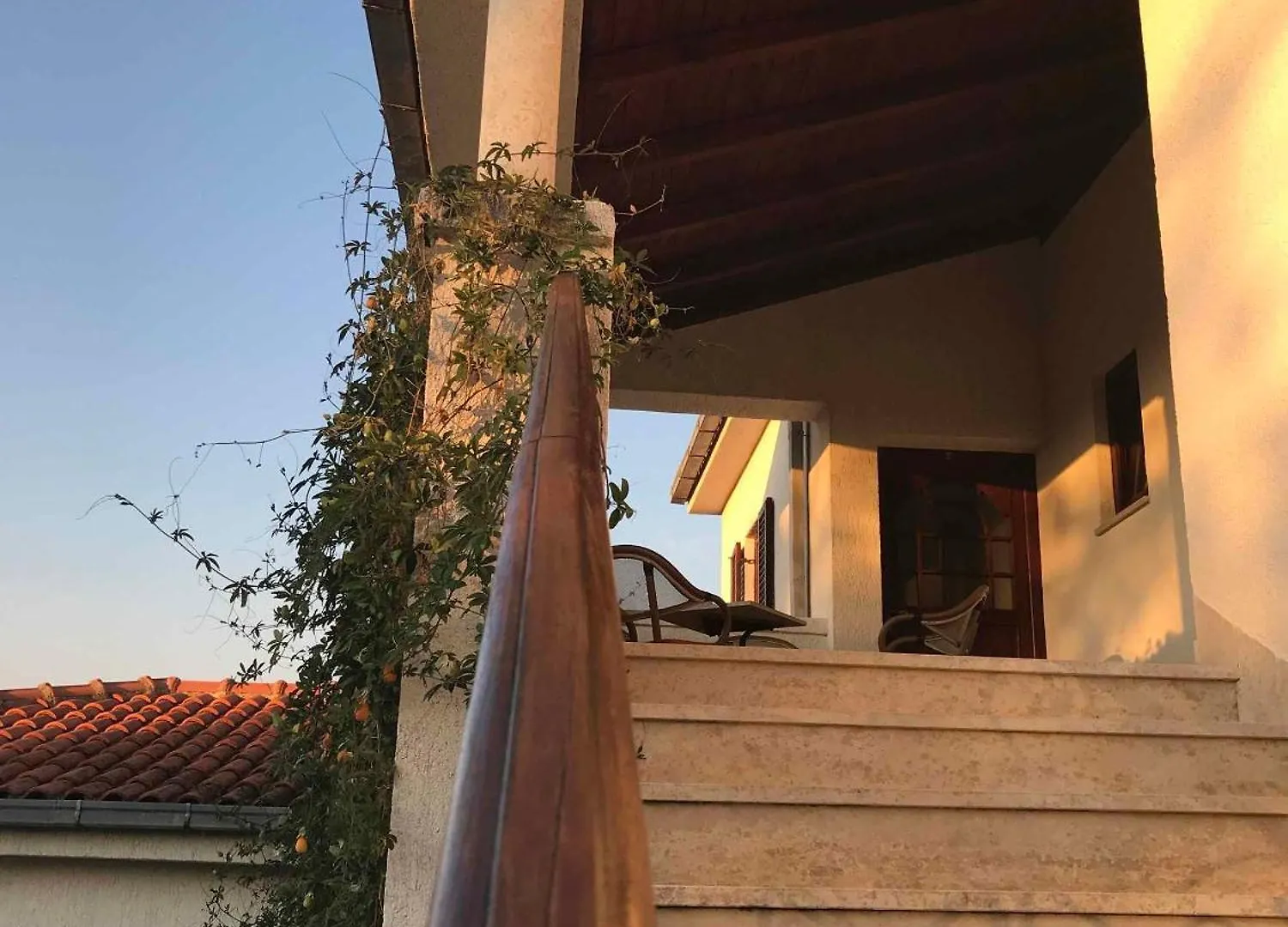 Apartments In Klimno, Dobrinj - Insel Krk 41813 Croatia